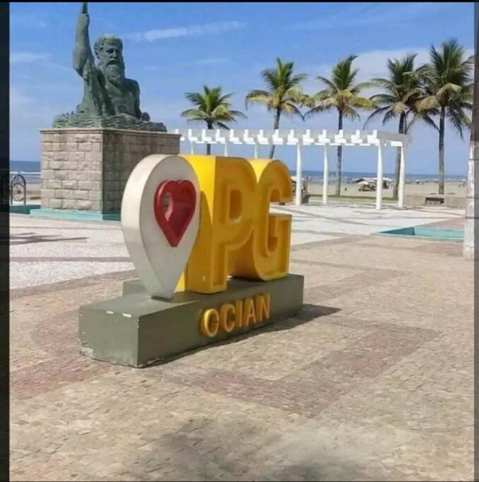 Apartamento 2 Dormitorios E Sacada Gourmet Frente Ao Mar Praia Grande  Bagian luar foto